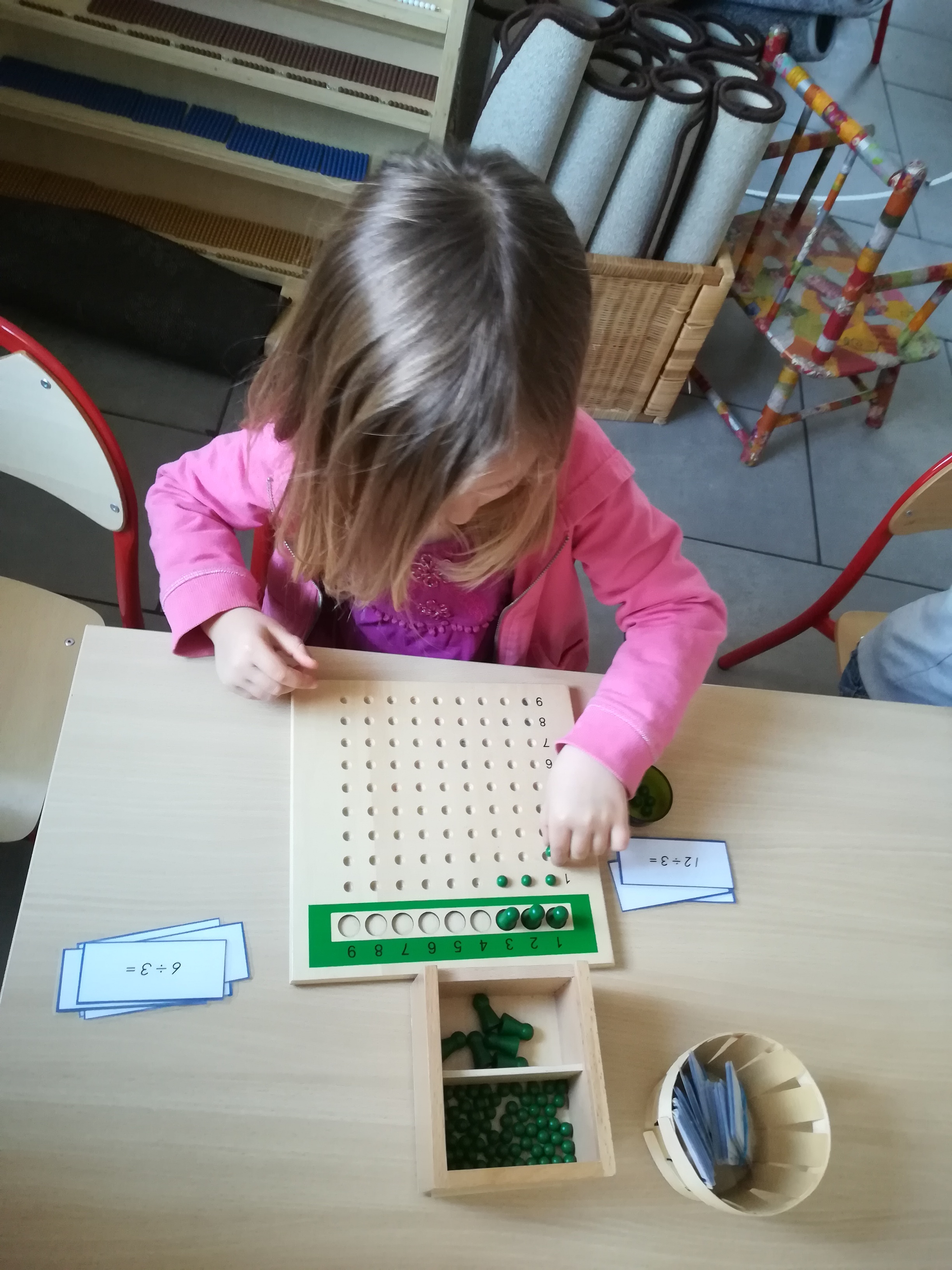 division ecole montessori thonon